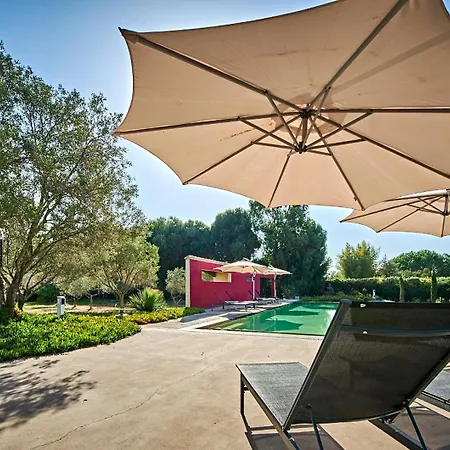 Bed & Breakfast Mercedes 300 M De La La Londe-les-Maures
