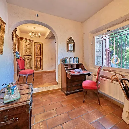 Mercedes 300 M De La Bed & Breakfast La Londe-les-Maures