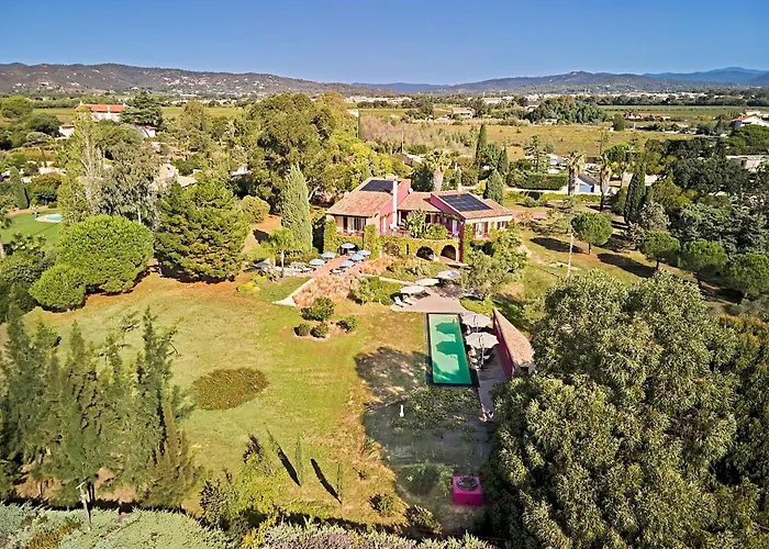 Bed & Breakfast Mercedes 300 M De La La Londe-les-Maures